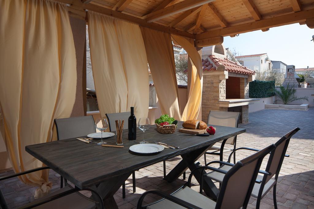 Apartments Vista Vir Ngoại thất bức ảnh